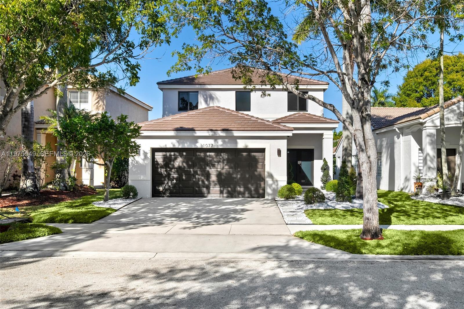 1077 Golden Cane Dr Weston, FL 33327