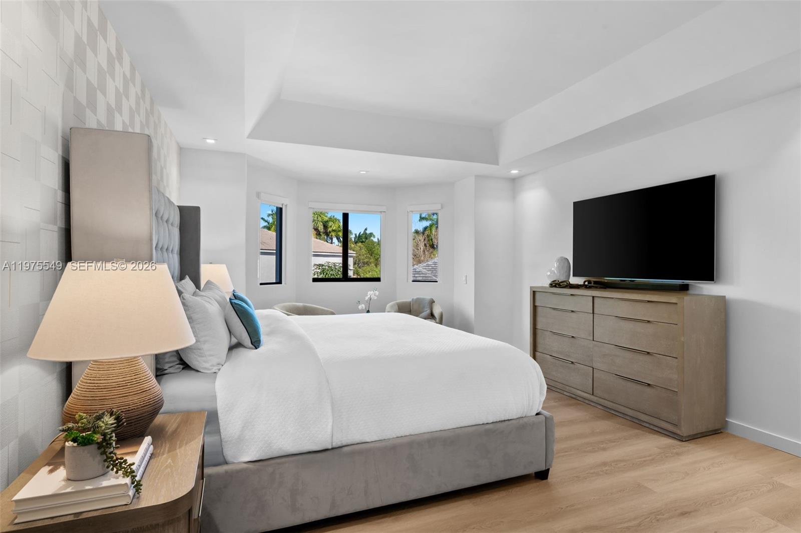 1077 Golden Cane Dr Weston, FL 33327