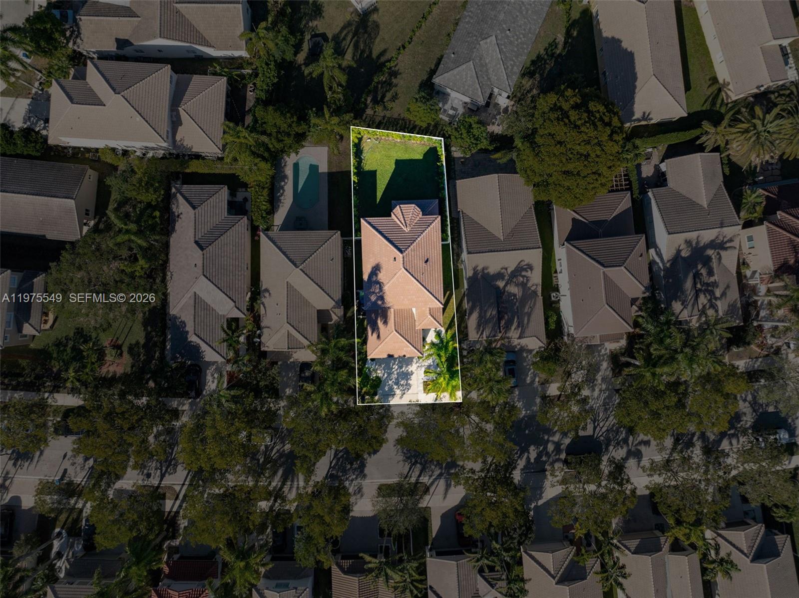 1077 Golden Cane Dr Weston, FL 33327