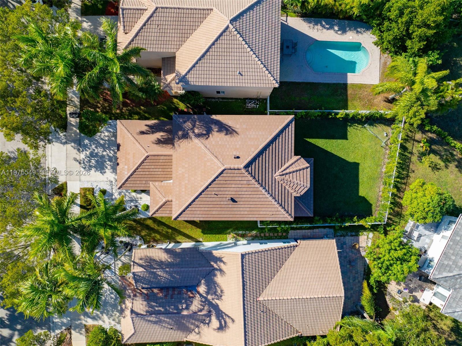 1077 Golden Cane Dr Weston, FL 33327