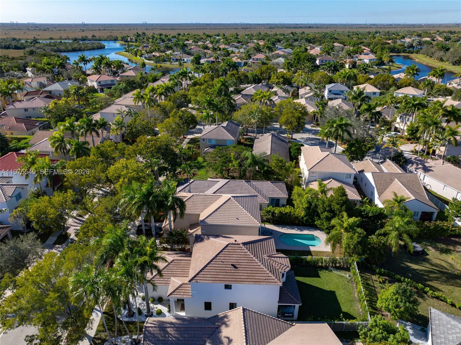 1077 Golden Cane Dr Weston, FL 33327