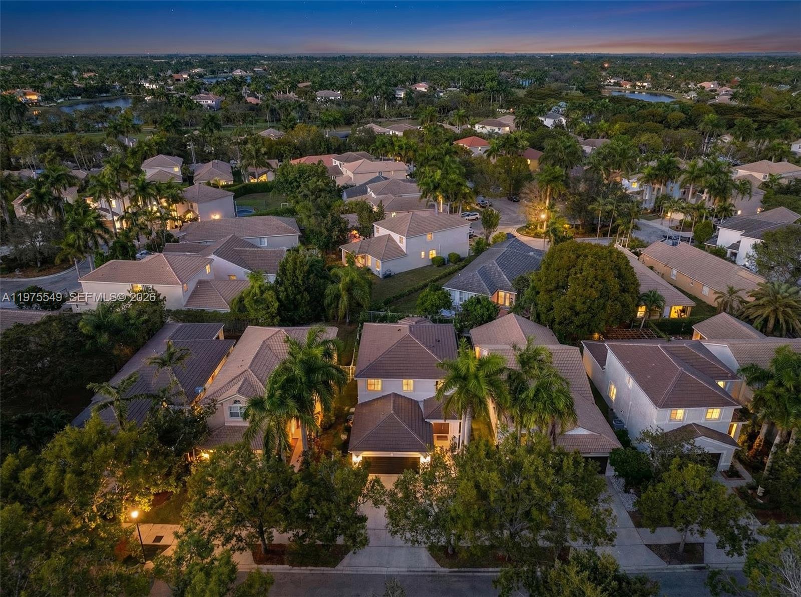 1077 Golden Cane Dr Weston, FL 33327