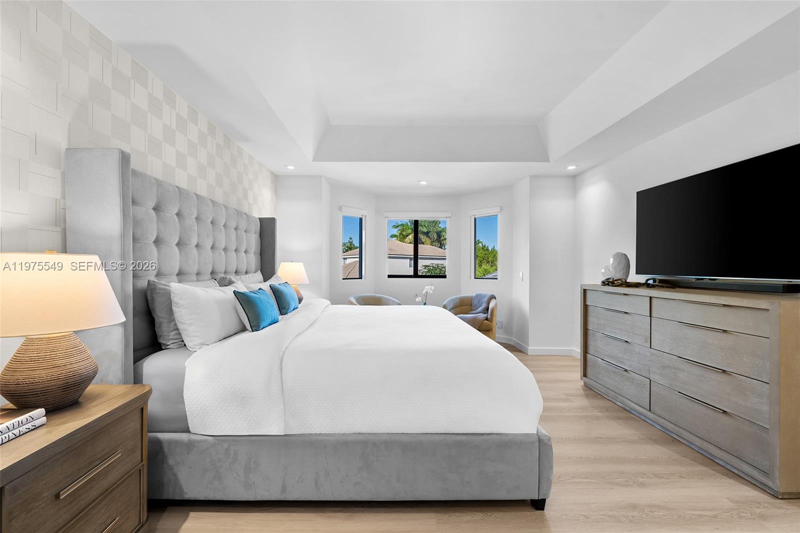 1077 Golden Cane Dr Weston, FL 33327