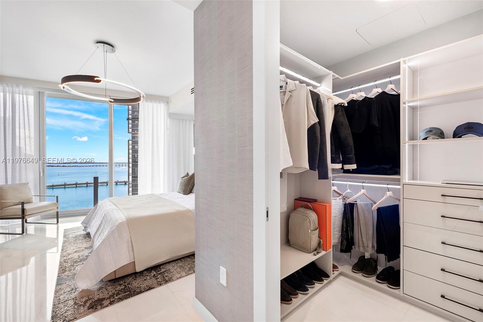 300 Biscayne Blvd Way #1605 Miami, FL 33131