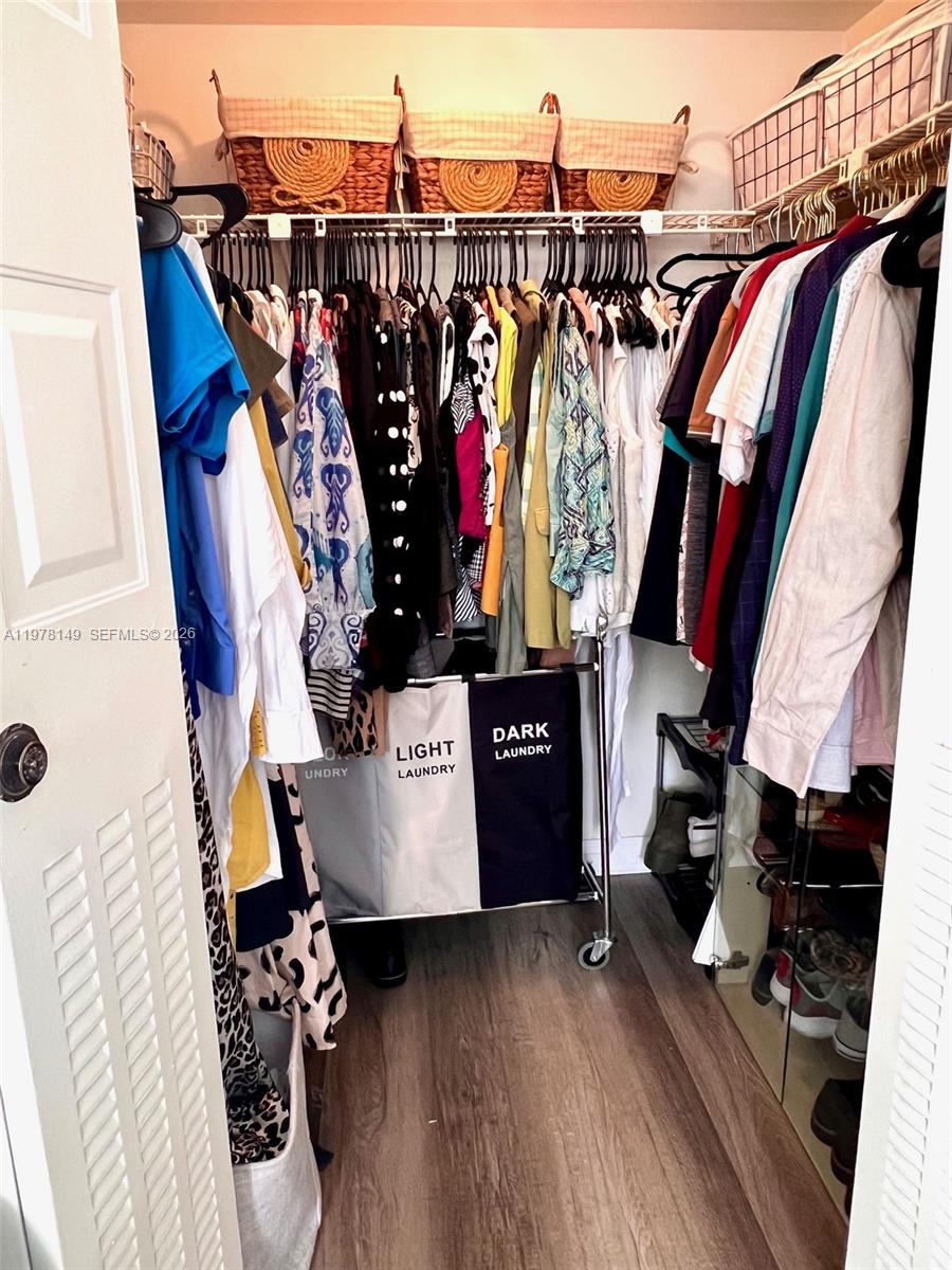 2811 Somerset Dr #211 Lauderdale Lakes, FL 33311