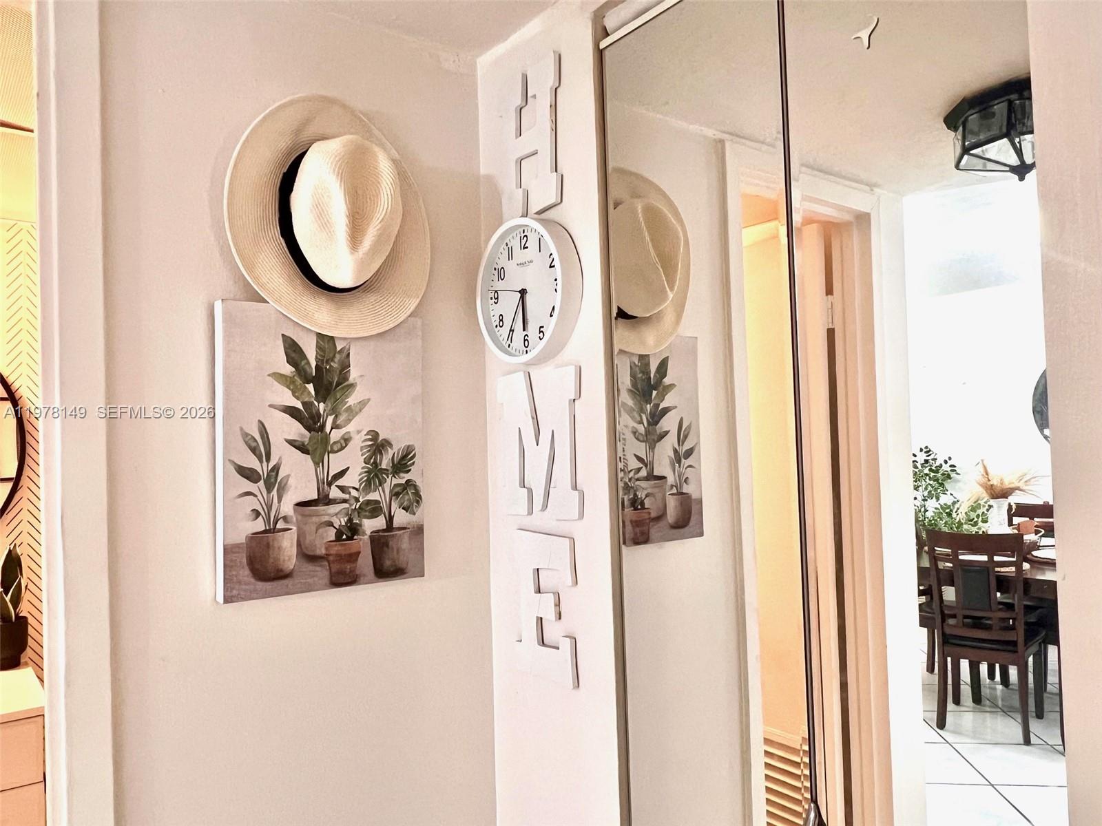 2811 Somerset Dr #211 Lauderdale Lakes, FL 33311