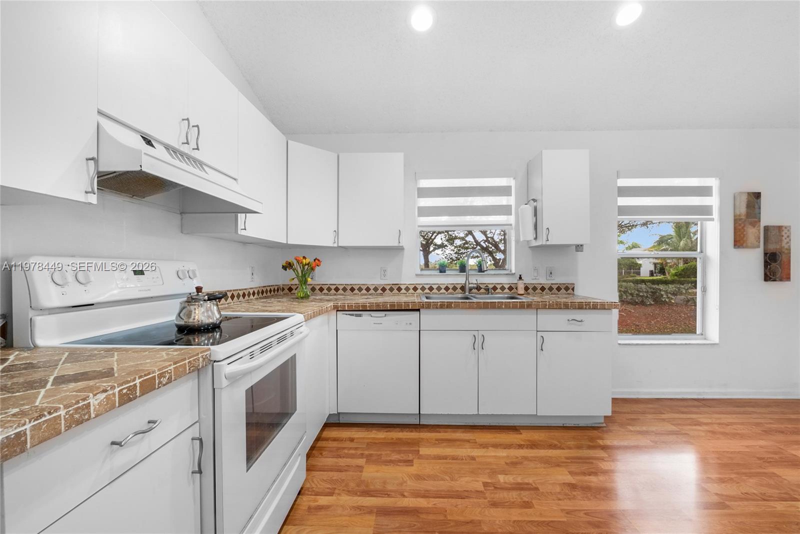 2020 SE 5th Pl Homestead, FL 33033