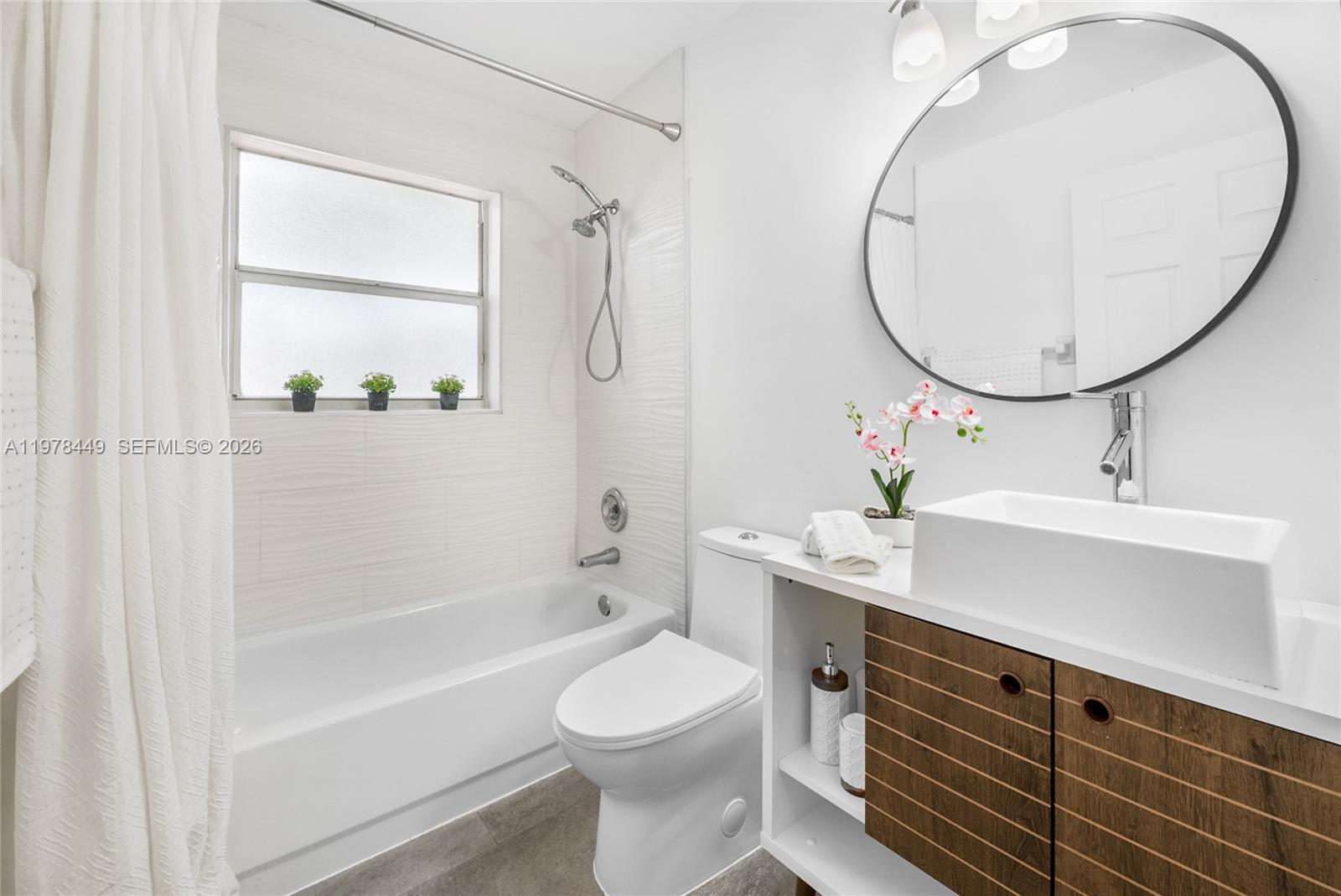 2020 SE 5th Pl Homestead, FL 33033