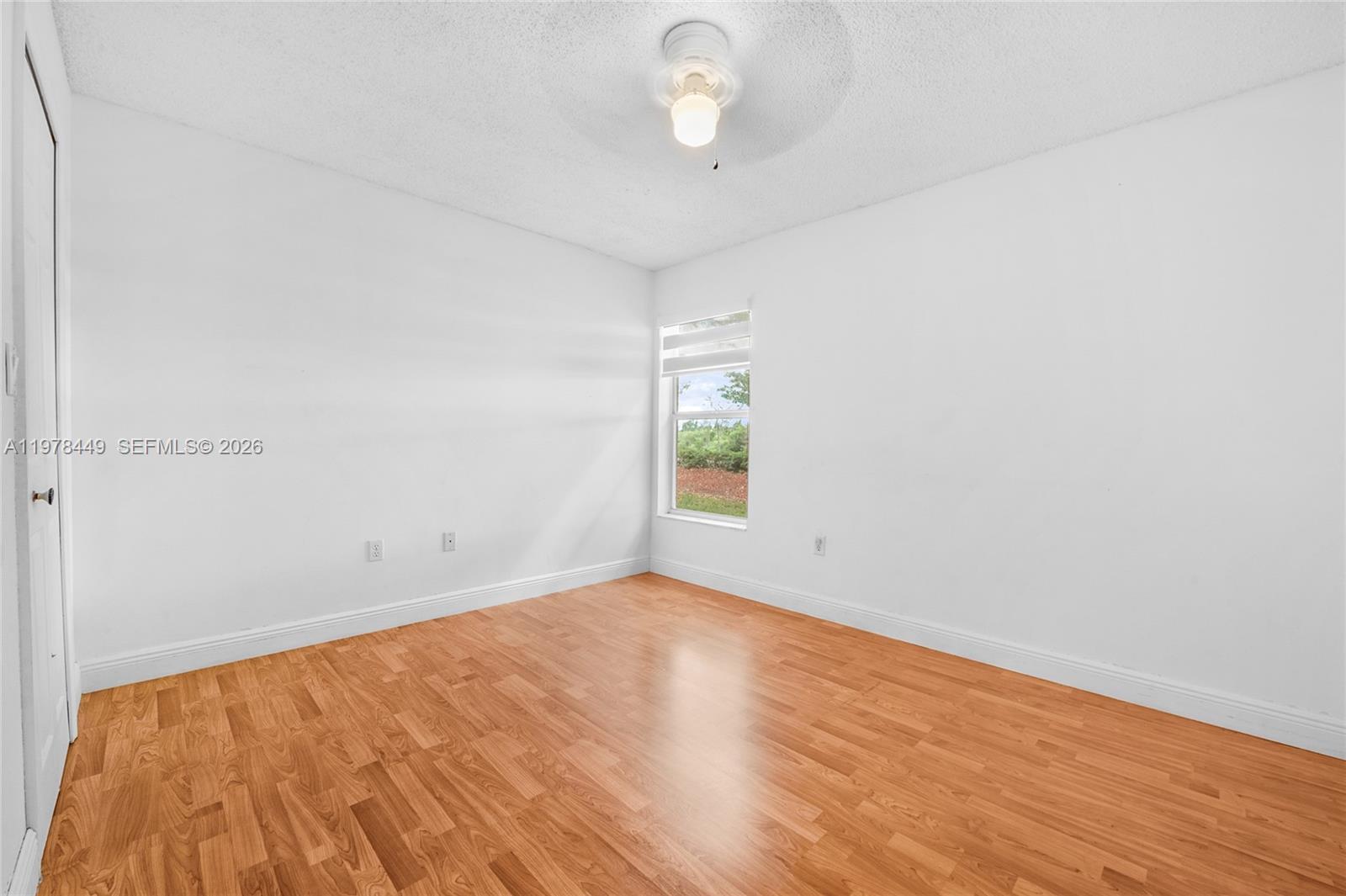 2020 SE 5th Pl Homestead, FL 33033