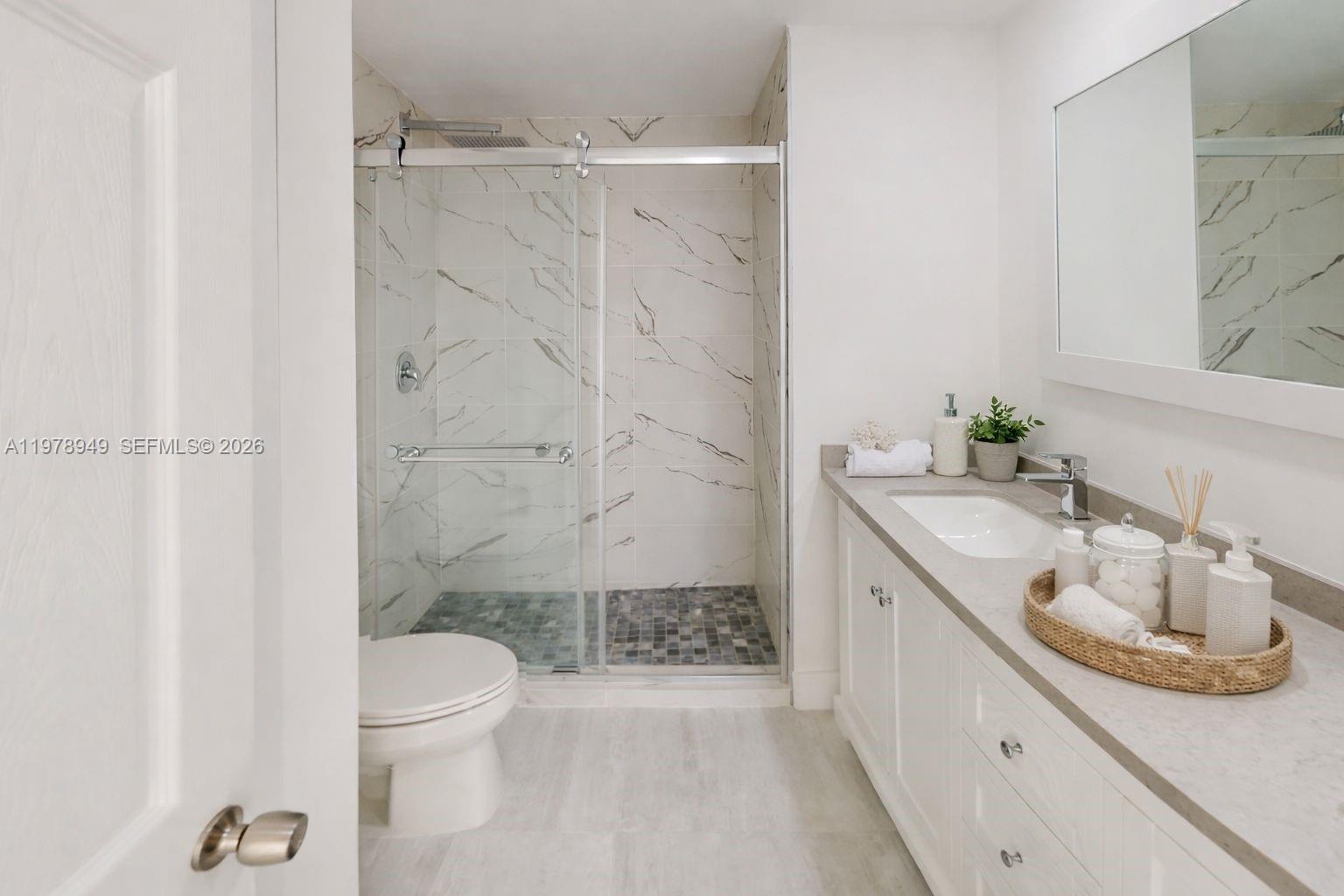 1000 W Island Blvd #1812 Aventura, FL 33160