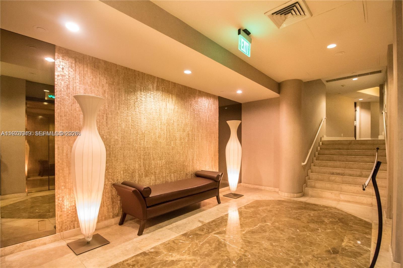 1000 W Island Blvd #1812 Aventura, FL 33160