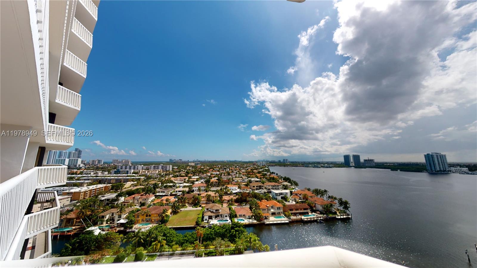 1000 W Island Blvd #1812 Aventura, FL 33160