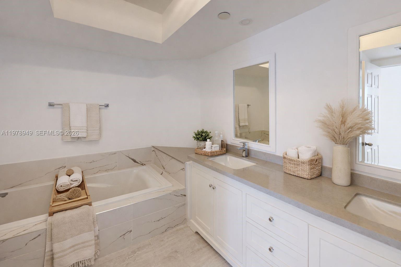 1000 W Island Blvd #1812 Aventura, FL 33160