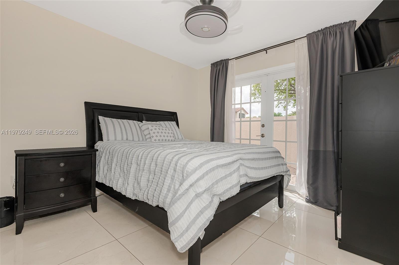 15025 SW 96th Ter Miami, FL 33196