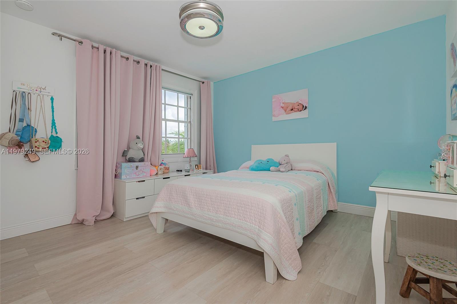 15025 SW 96th Ter Miami, FL 33196