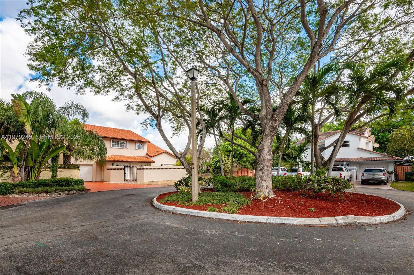 15025 SW 96th Ter Miami, FL 33196