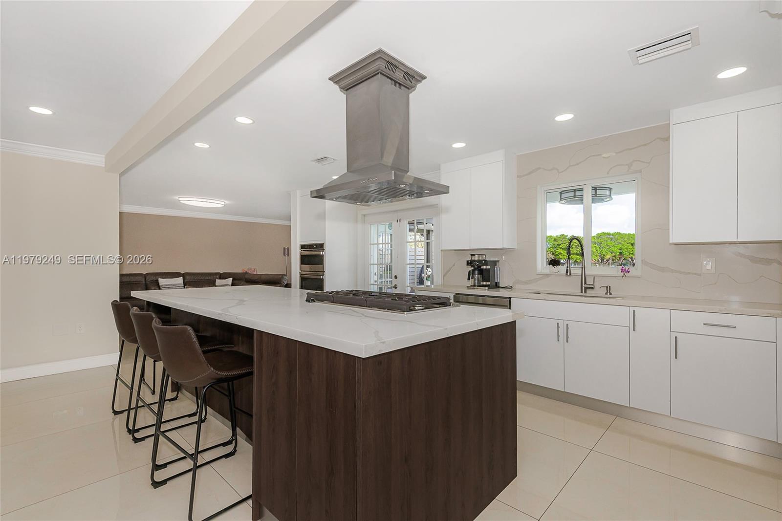 15025 SW 96th Ter Miami, FL 33196