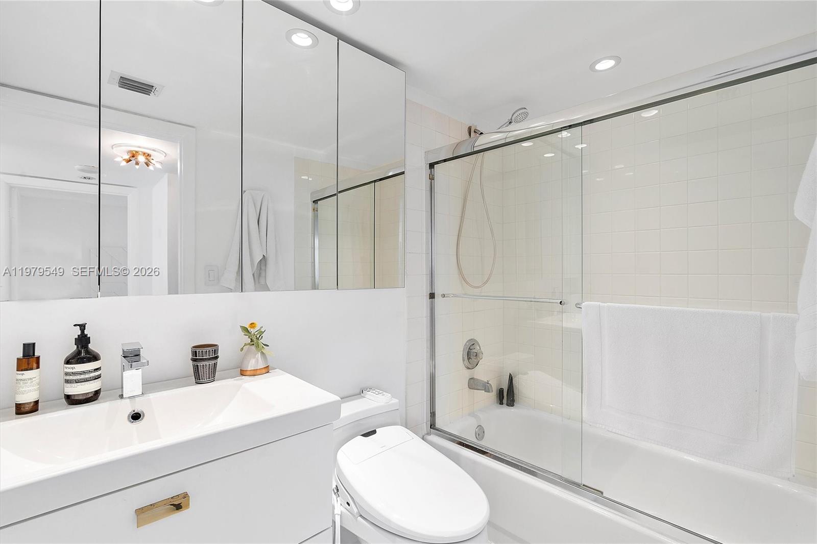 8911 Collins Ave #401 Surfside, FL 33154