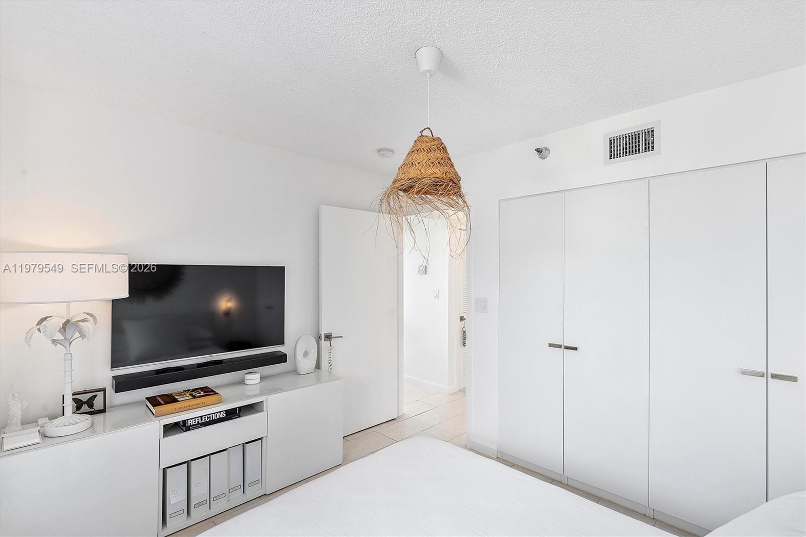 8911 Collins Ave #401 Surfside, FL 33154