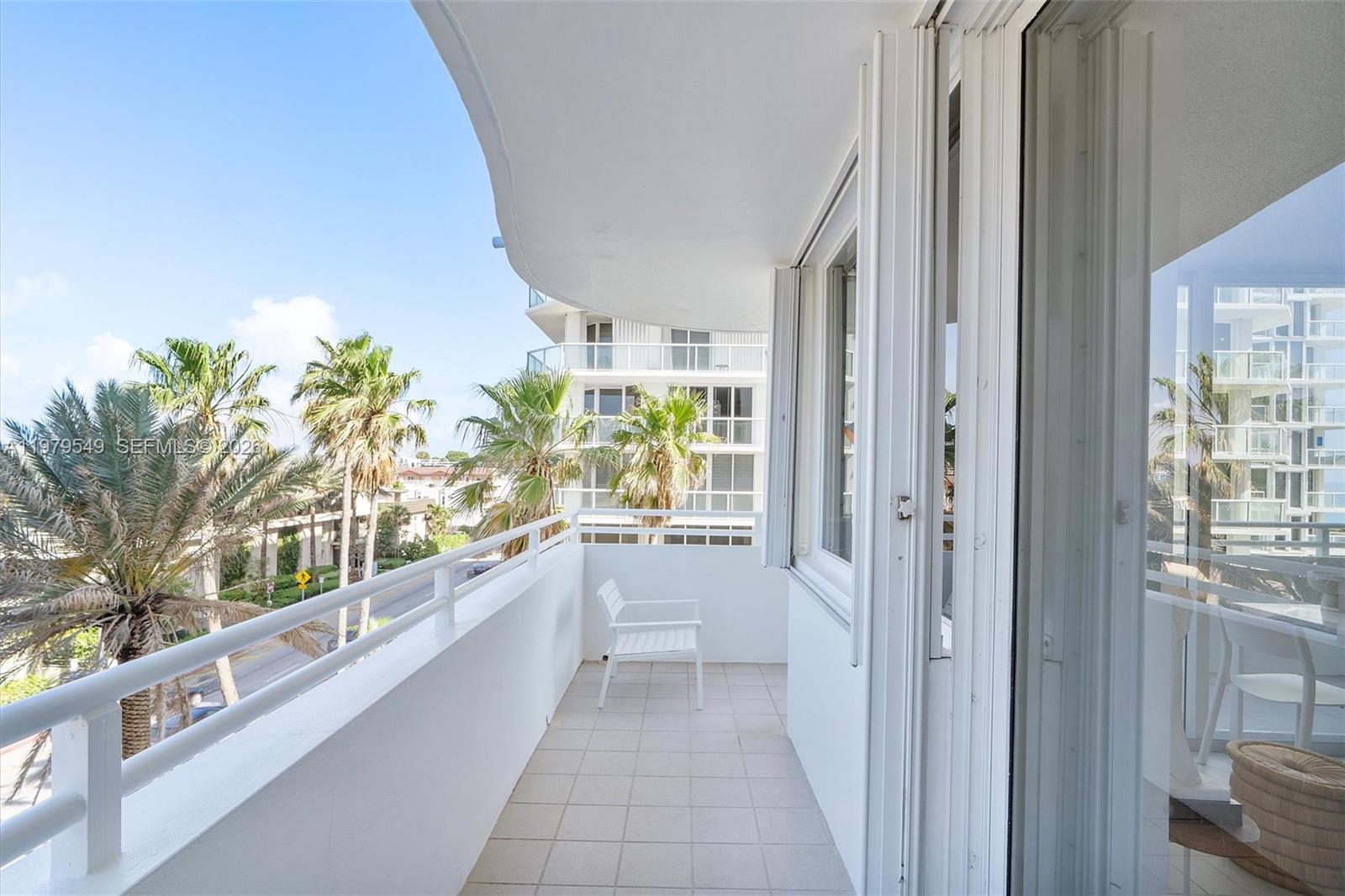 8911 Collins Ave #401 Surfside, FL 33154