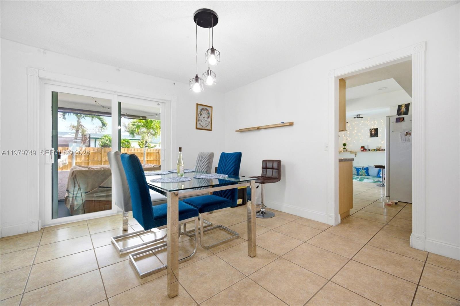 1185 NW 92nd Ave Pembroke Pines, FL 33024