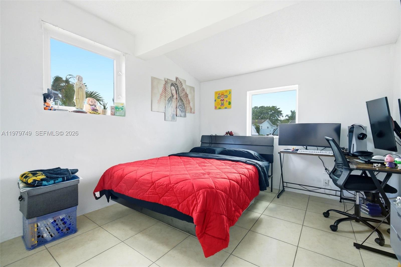 1185 NW 92nd Ave Pembroke Pines, FL 33024