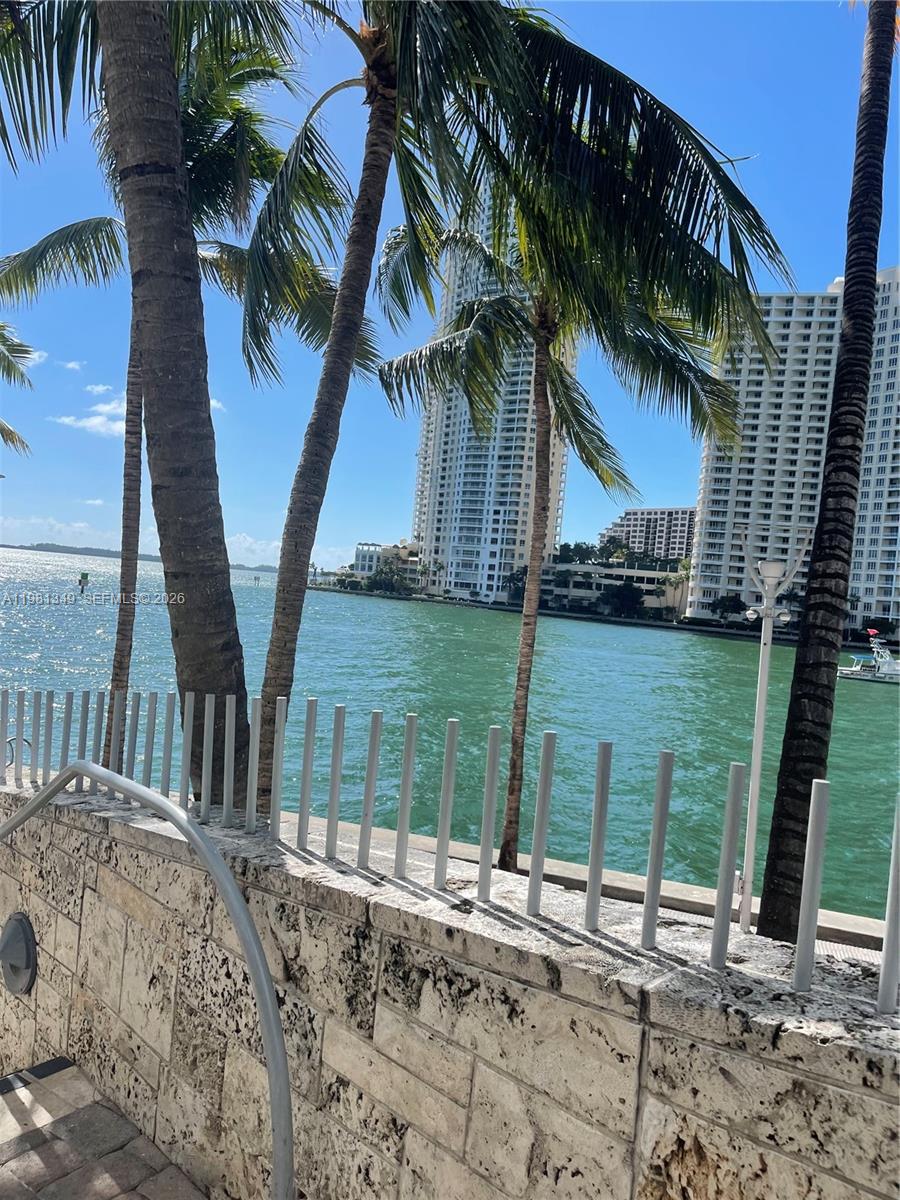 image One Miami East30