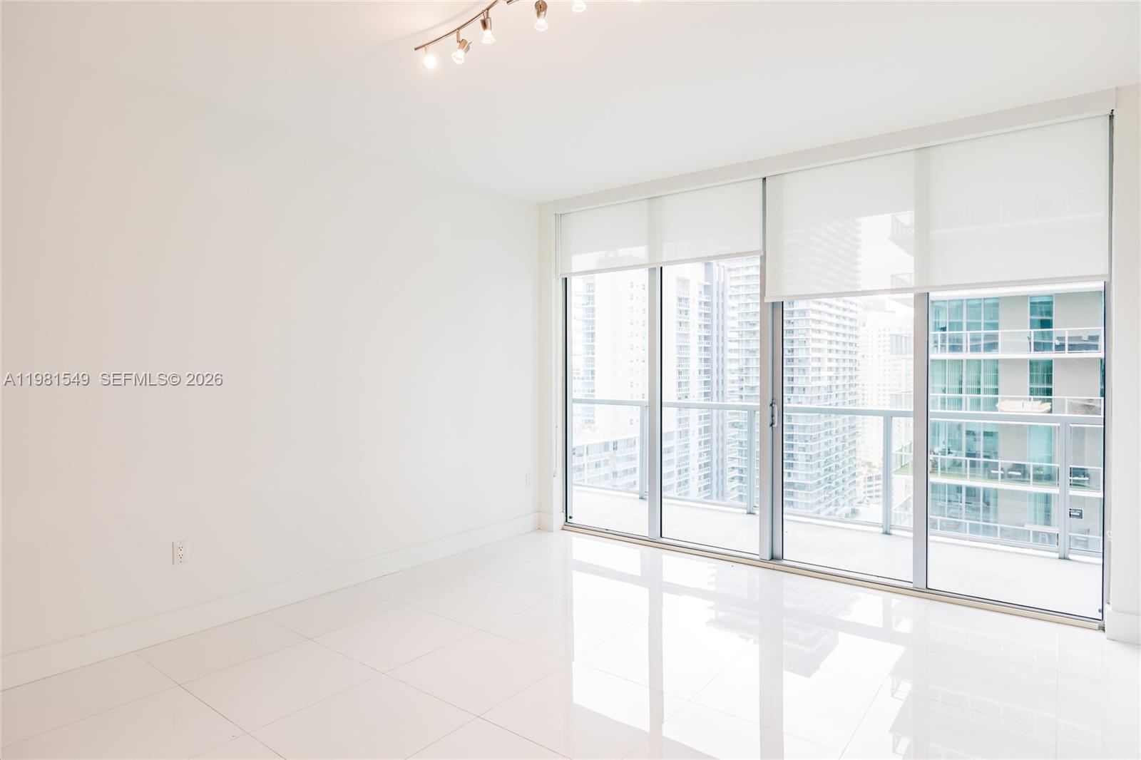 1111 SW 1st Ave #3216-N Miami, FL 33130