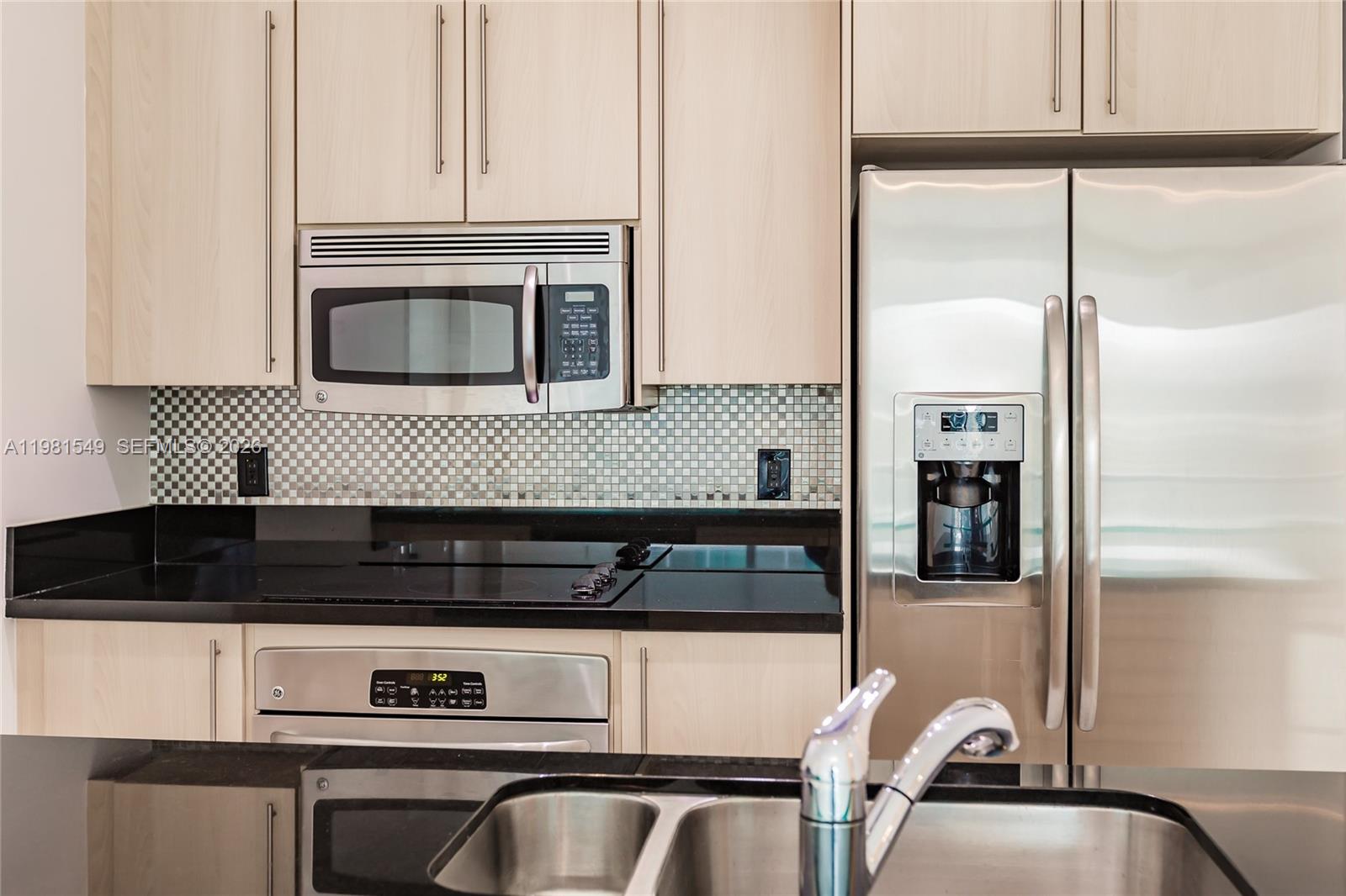 1111 SW 1st Ave #3216-N Miami, FL 33130