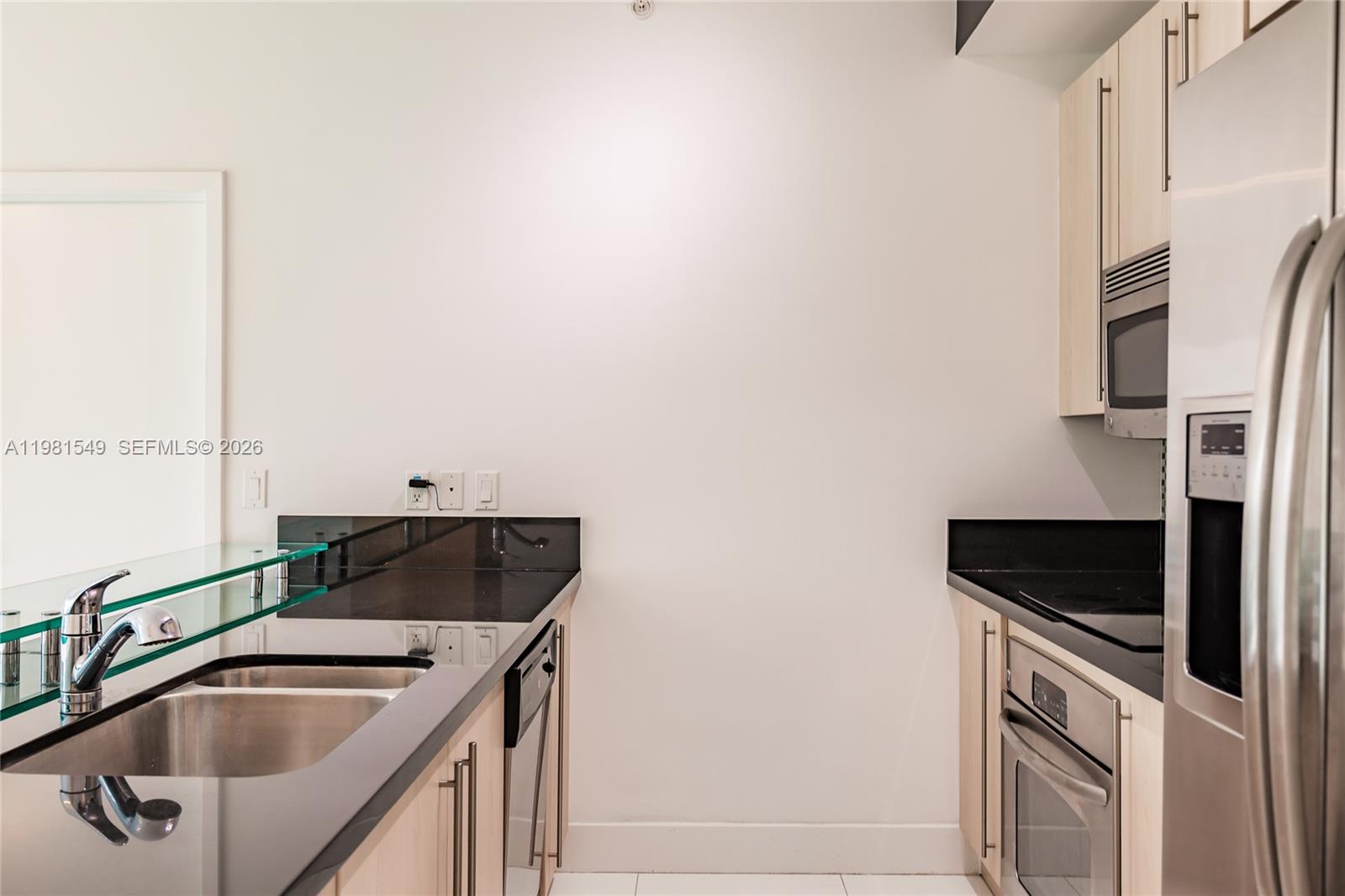 1111 SW 1st Ave #3216-N Miami, FL 33130