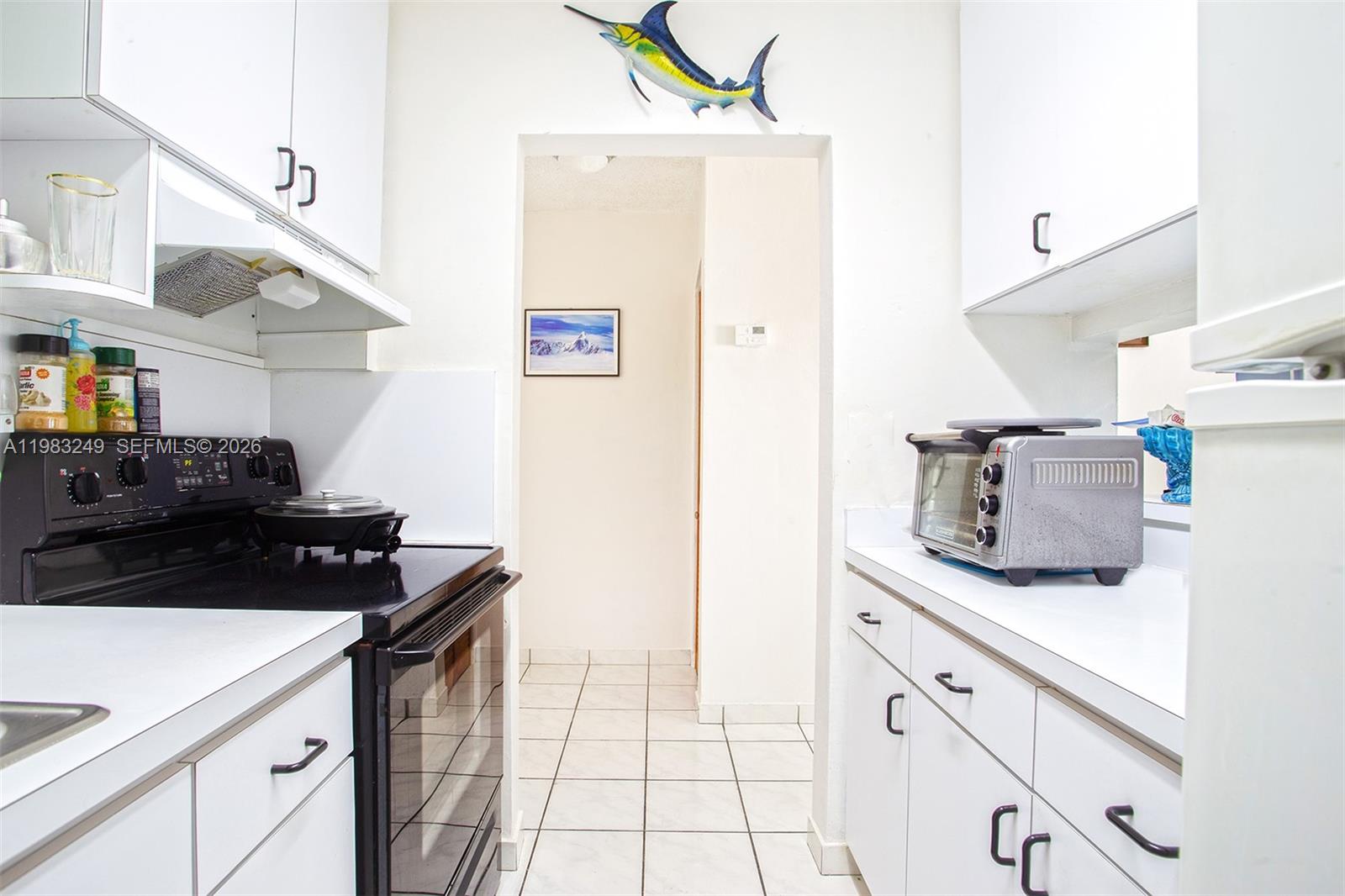 1530 SW 2nd St #405 Miami, FL 33135