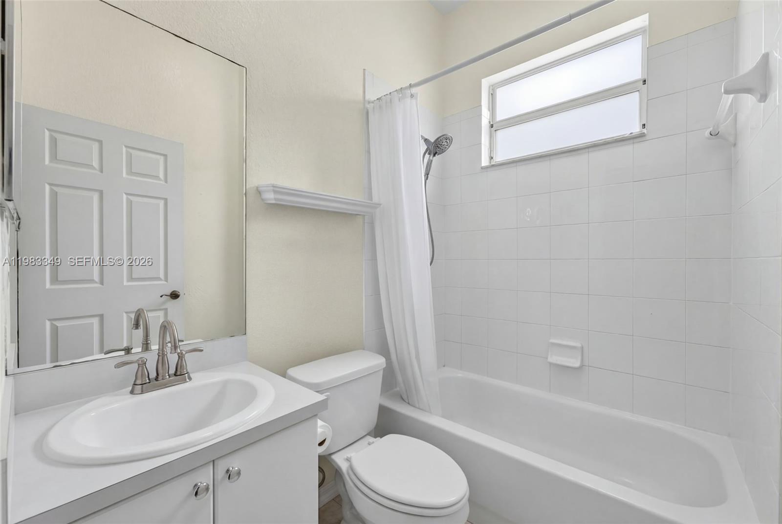 3090 SE 7th Pl Homestead, FL 33033