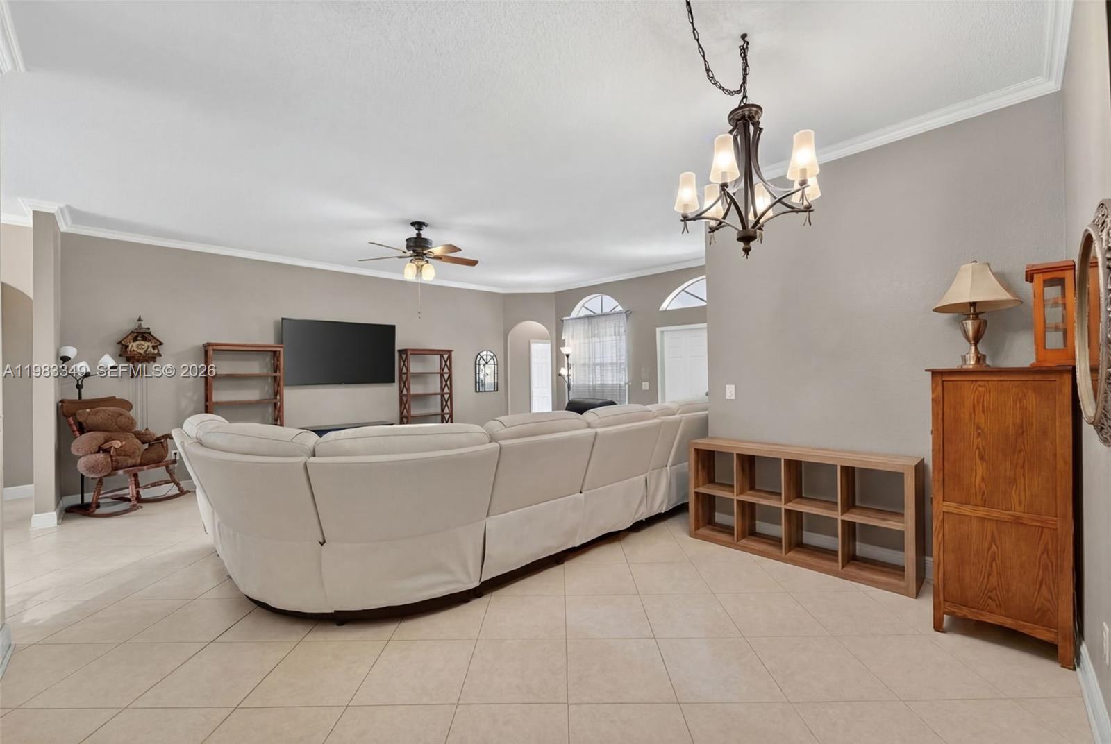 3090 SE 7th Pl Homestead, FL 33033