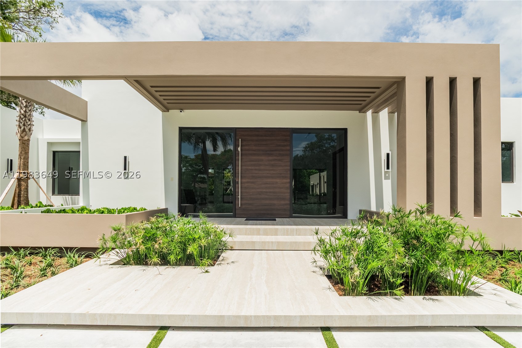 11720 SW 77th Ave Pinecrest, FL 33156