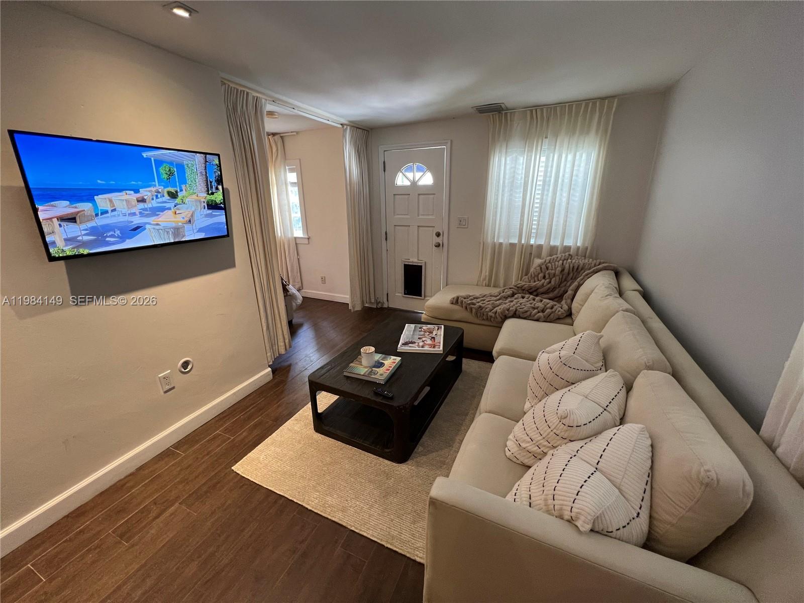 265-B Palm Ave Miami Beach, FL 33139