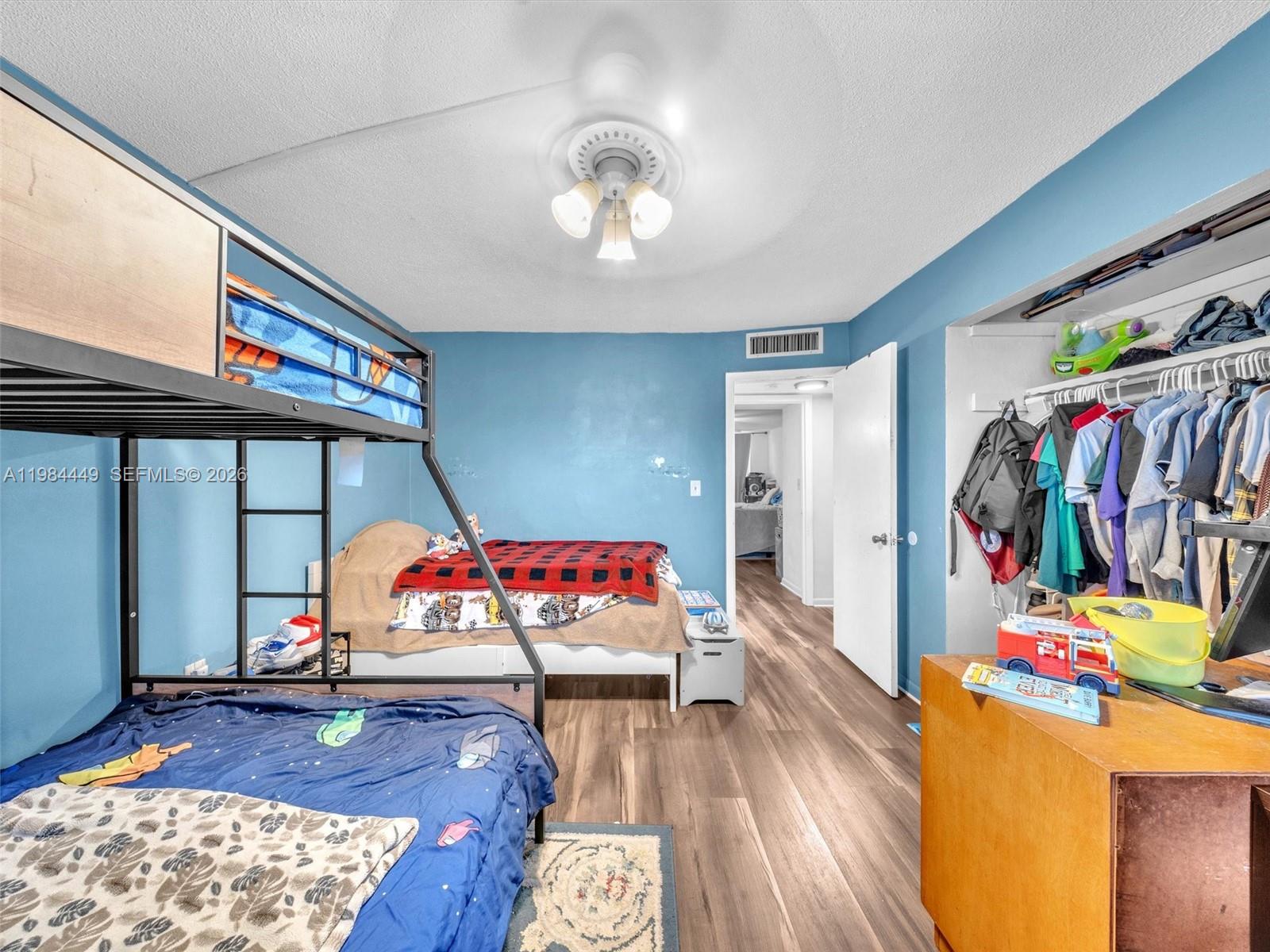 1101 NE 191st St #307 Miami, FL 33179