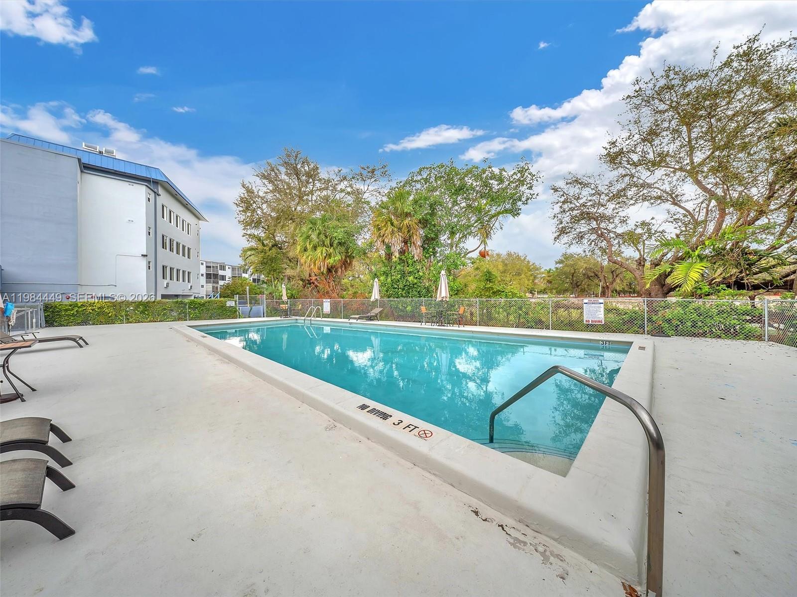 1101 NE 191st St #307 Miami, FL 33179