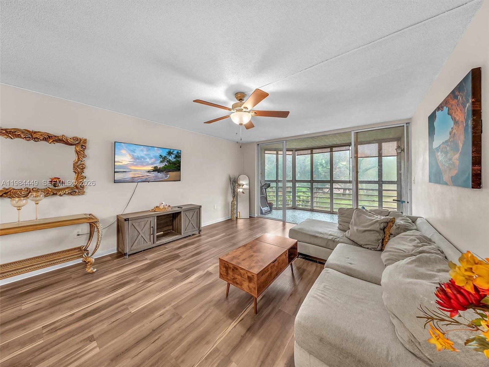 1101 NE 191st St #307 Miami, FL 33179