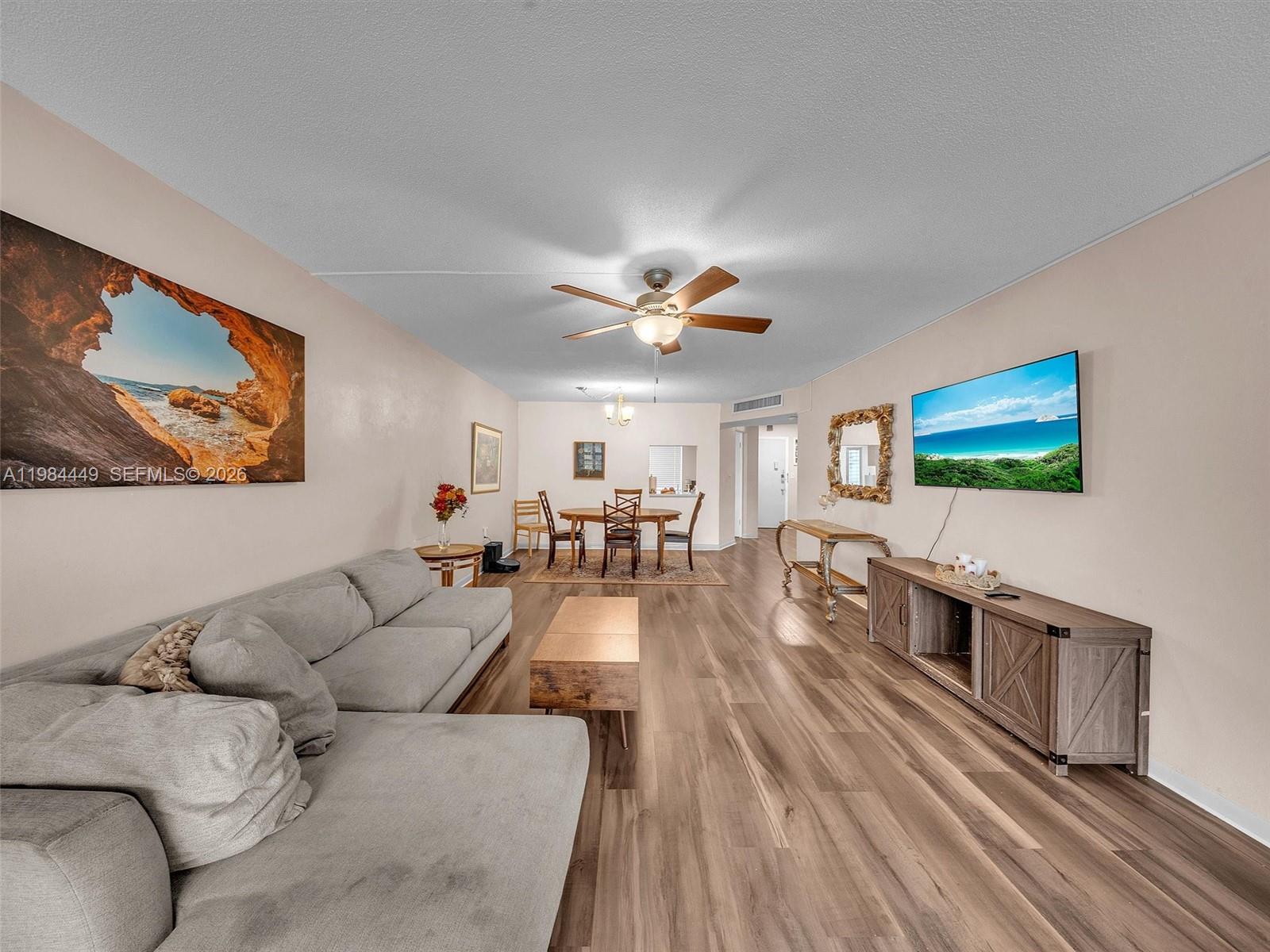 1101 NE 191st St #307 Miami, FL 33179