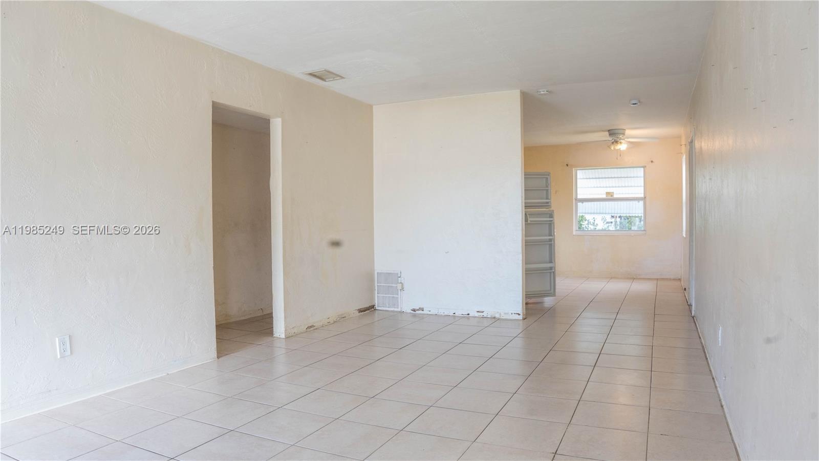 3230 SW 47th Ave West Park, FL 33023