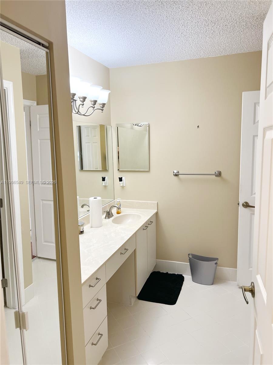 15973 NW 16th Ct Pembroke Pines, FL 33028