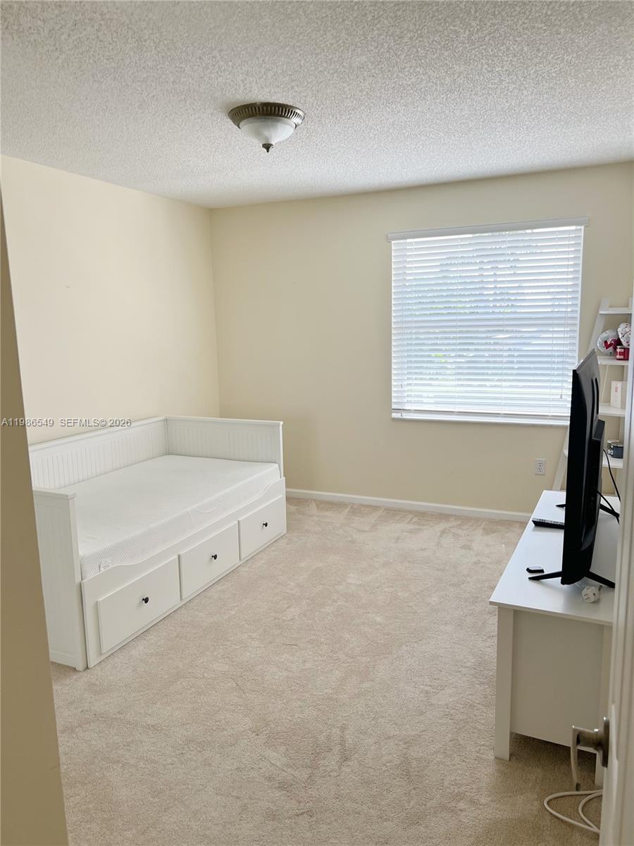 15973 NW 16th Ct Pembroke Pines, FL 33028