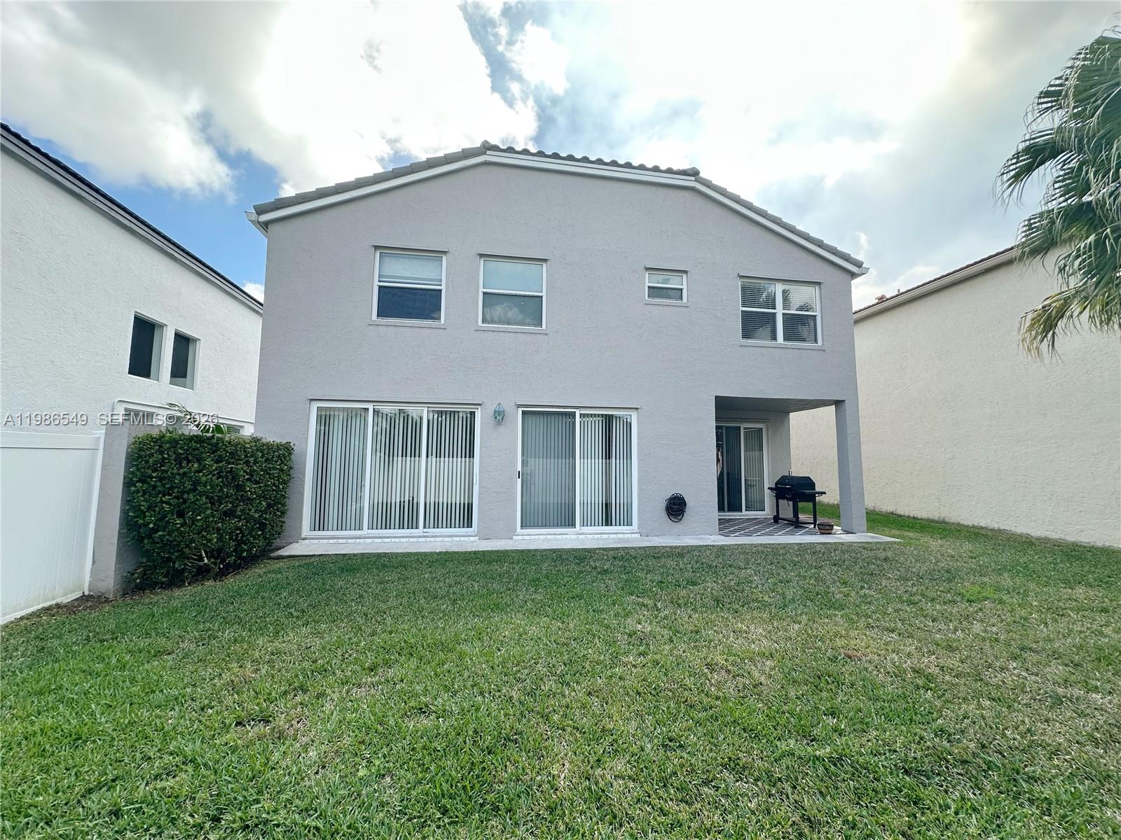 15973 NW 16th Ct Pembroke Pines, FL 33028