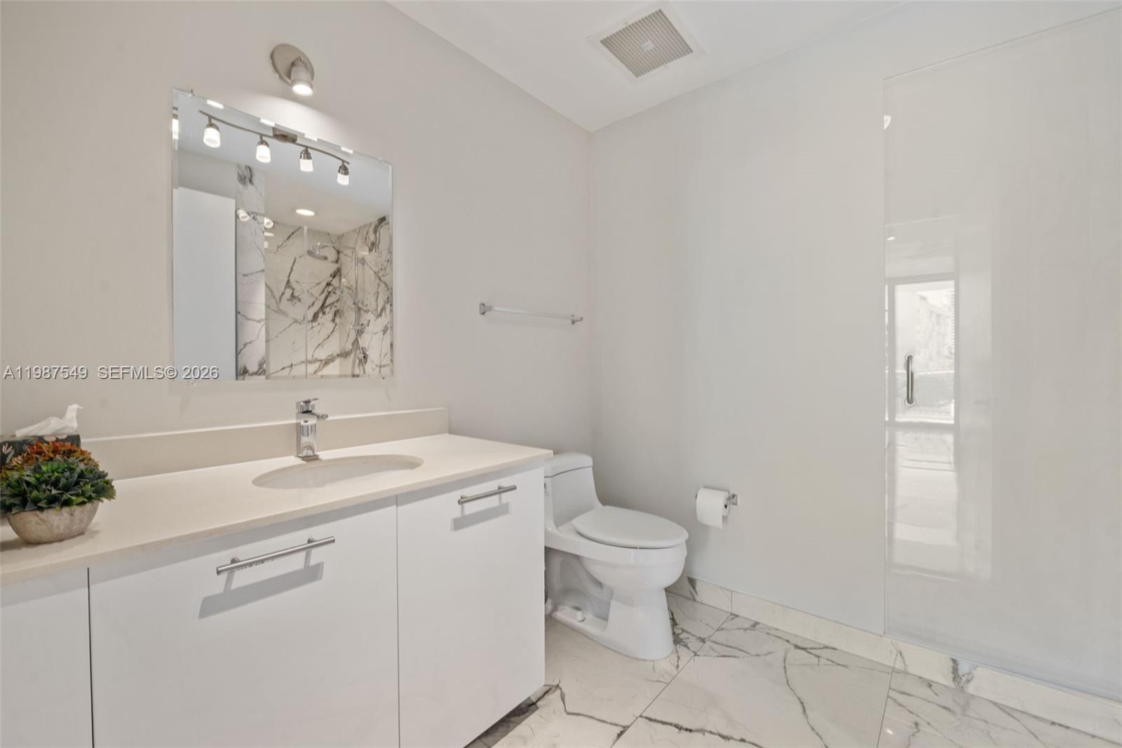 3470 E Coast Ave #H0302 Miami, FL 33137