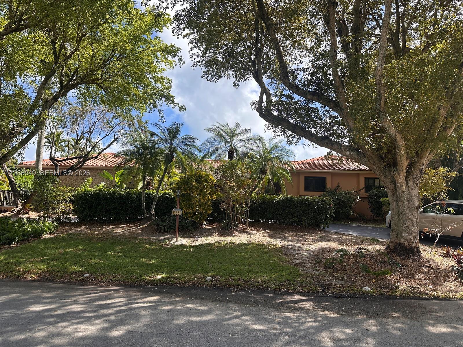 13351 SW 57th Ct Pinecrest, FL 33156