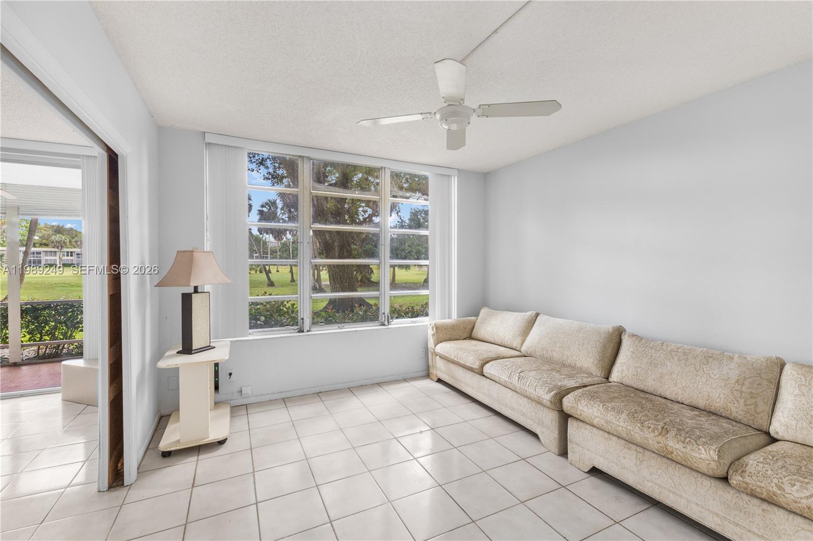 806 Cypress Grv Ln #111 Pompano Beach, FL 33069