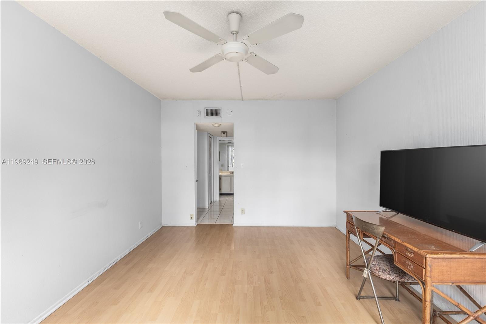 806 Cypress Grv Ln #111 Pompano Beach, FL 33069