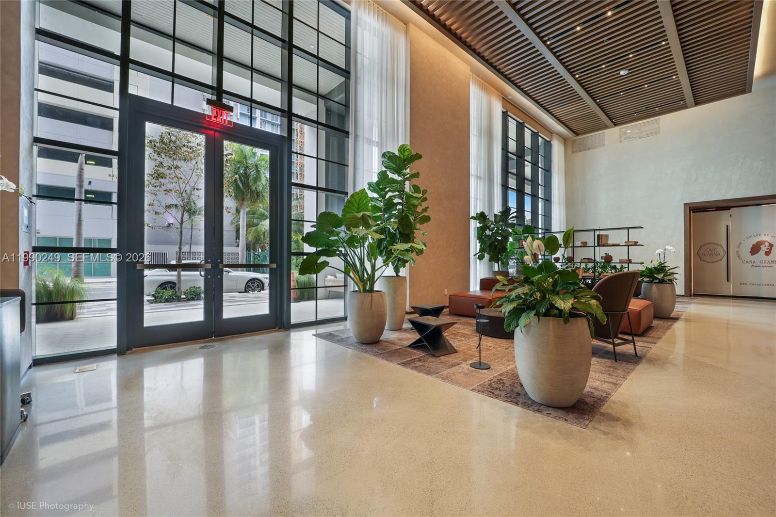 159 NE 6th St #2607 Miami, FL 33132