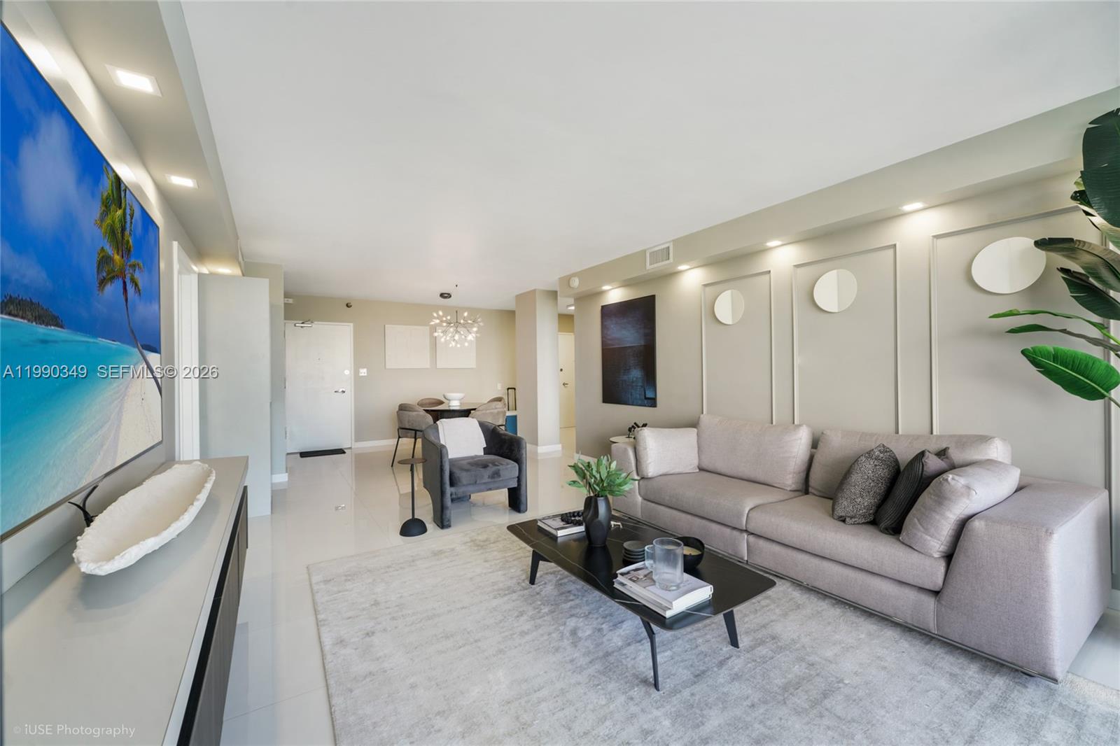 5161 Collins Ave #1508 Miami Beach, FL 33140