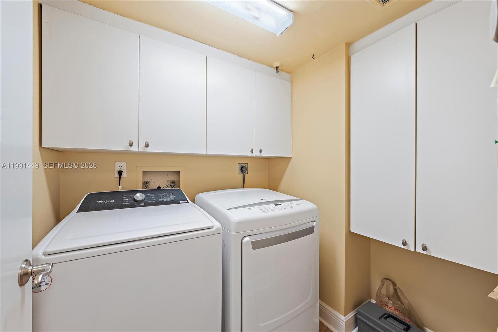 1300 S Highway A1a #402 Jupiter, FL 33477